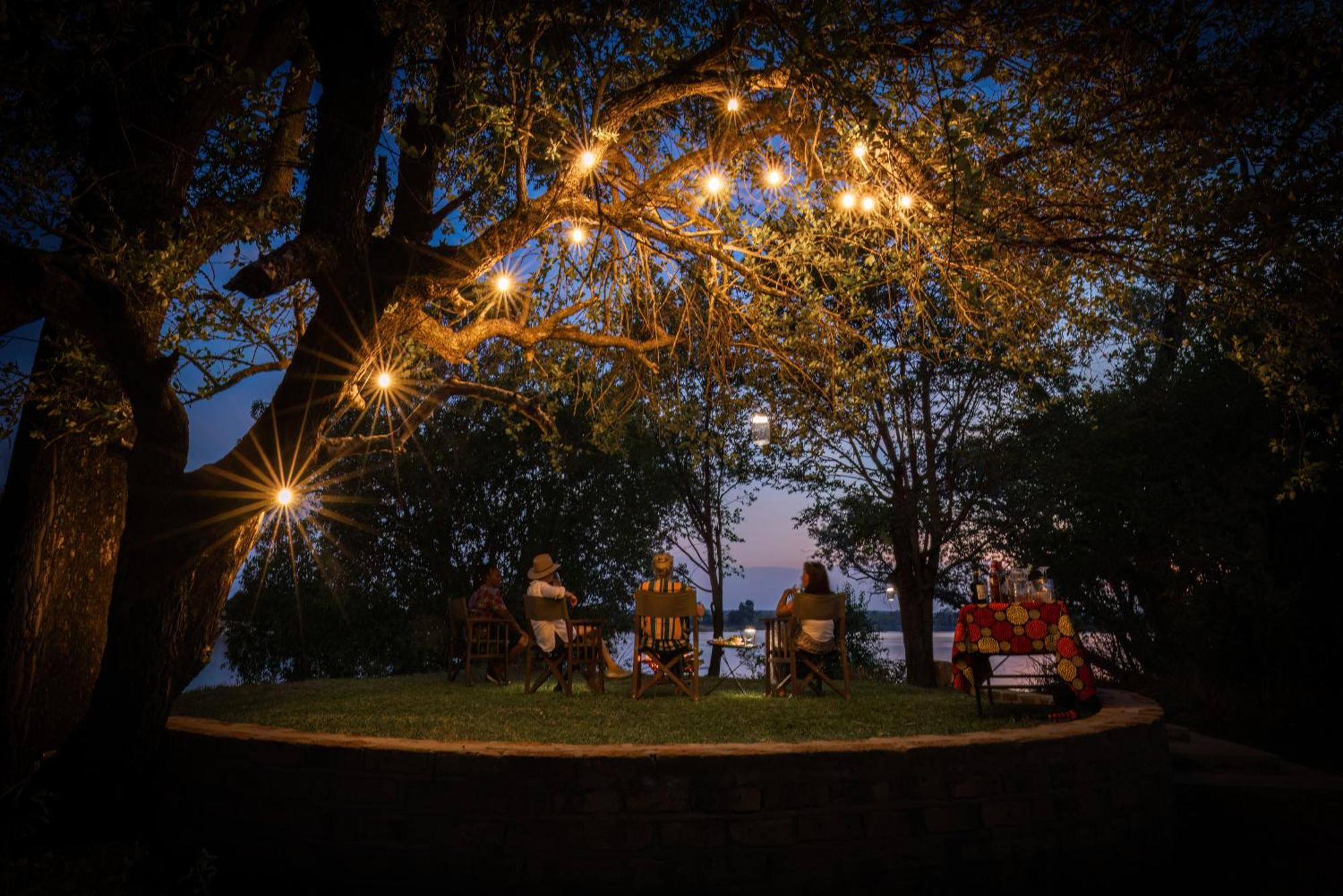 Chundukwa River Lodge - Self Catering House Livingstone Exteriér fotografie